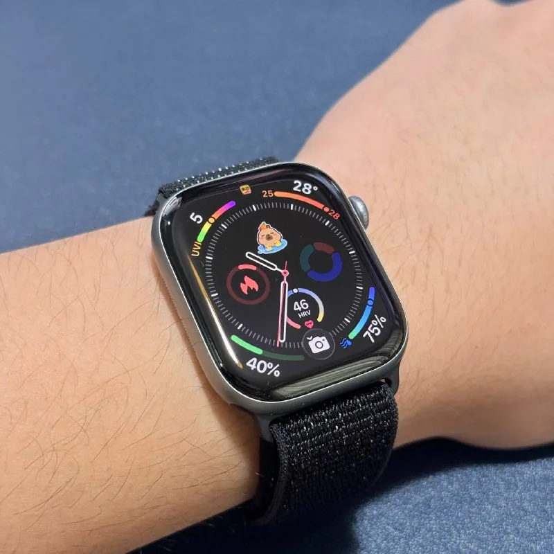 尊贵的 Apple Watch Series 11 

中國香港滿血版